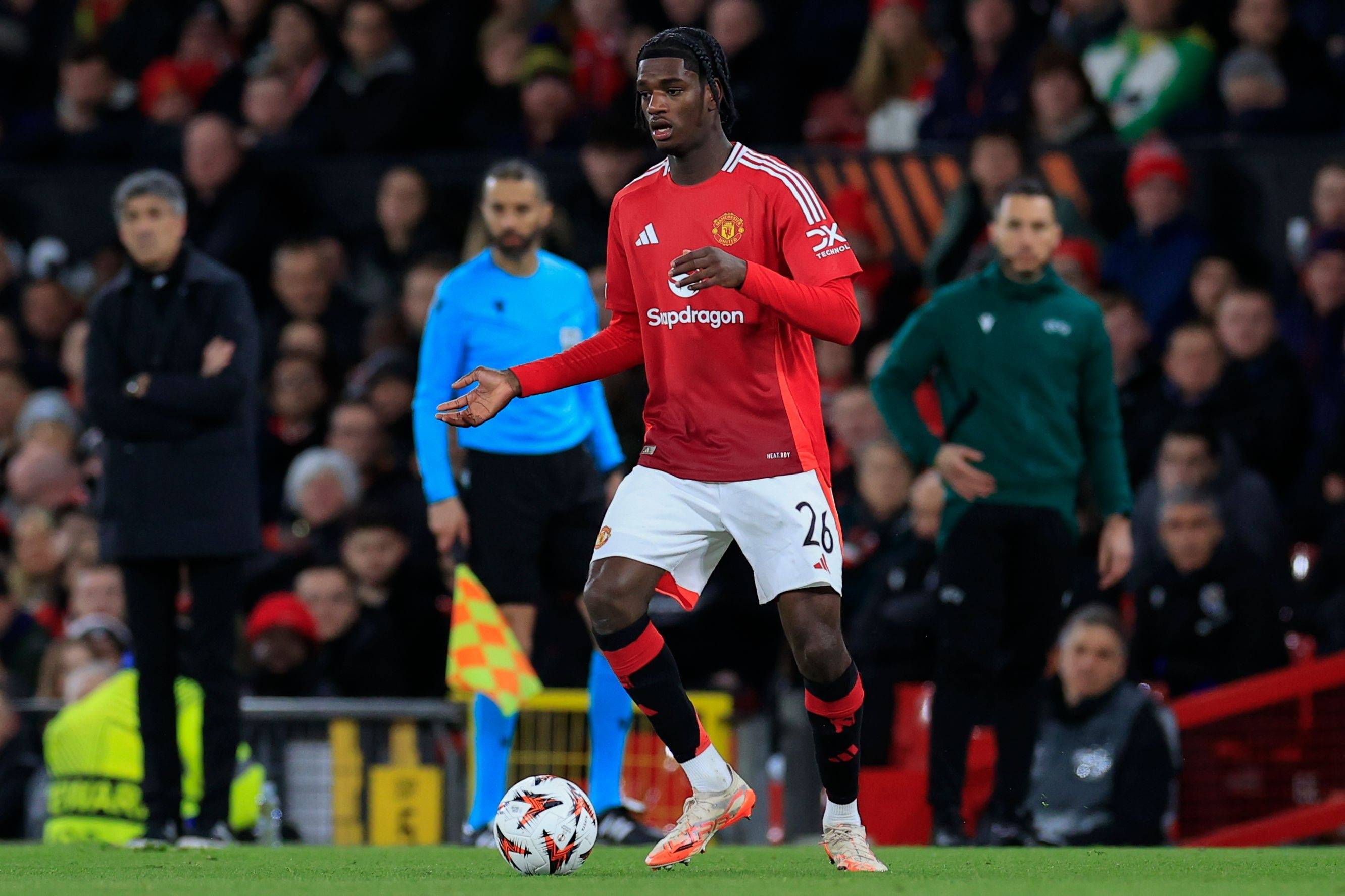 不打不相识！曼联小将海文谈芒特：他说记得交手时我对他犯规