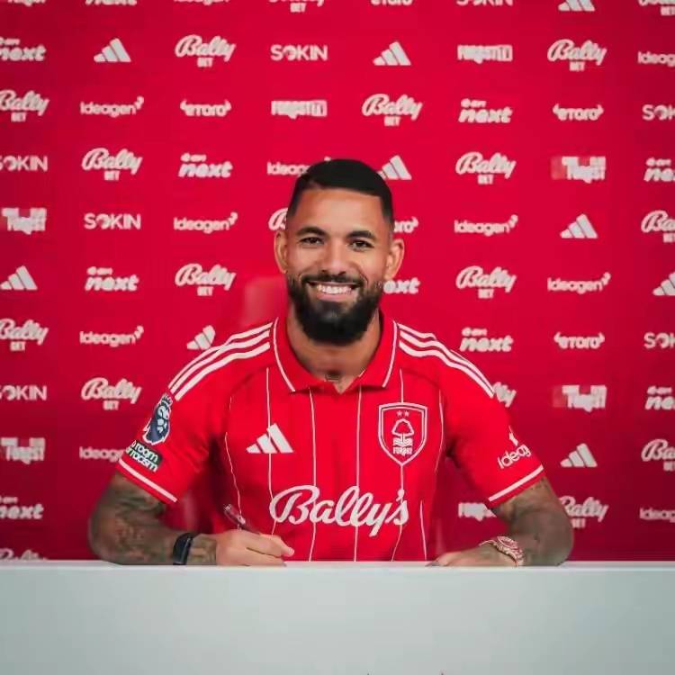 25人被抽走！英超年底遭“拆队式”挖角，千万转会费打水漂？冠军格局要变？